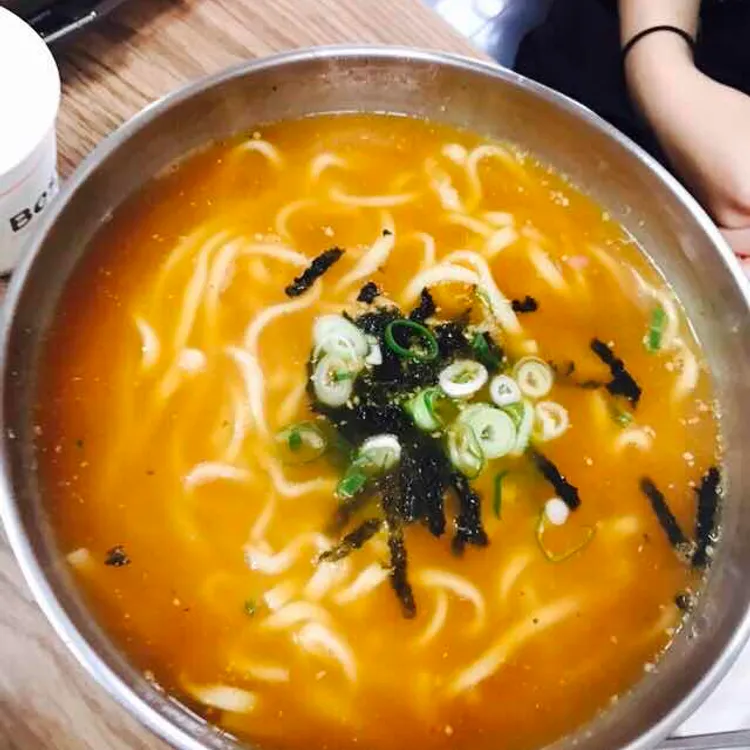 삼삼칼국수 대표 사진