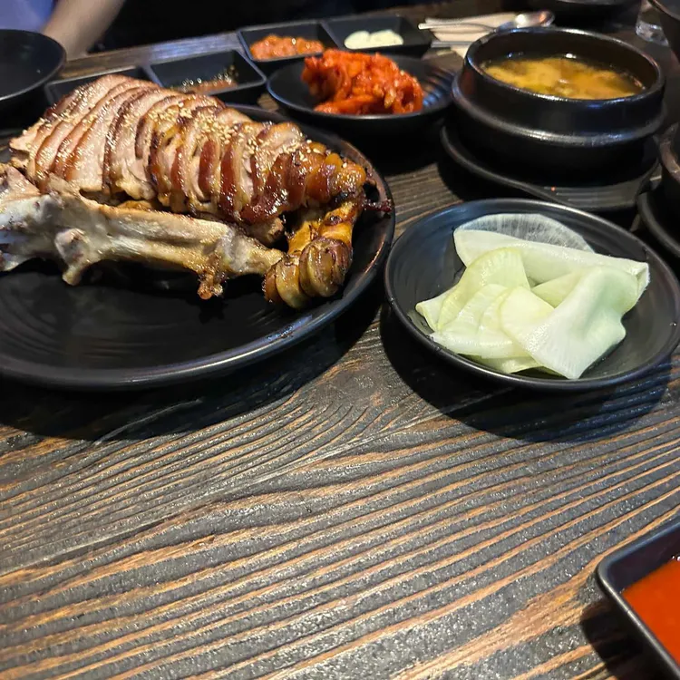 깐깐한족발 대표 사진