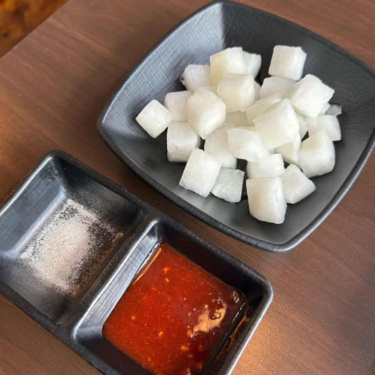 디오니스 대표 사진