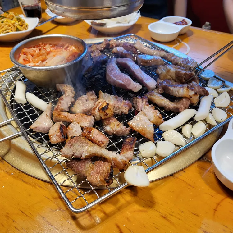 허니피그 대표 사진