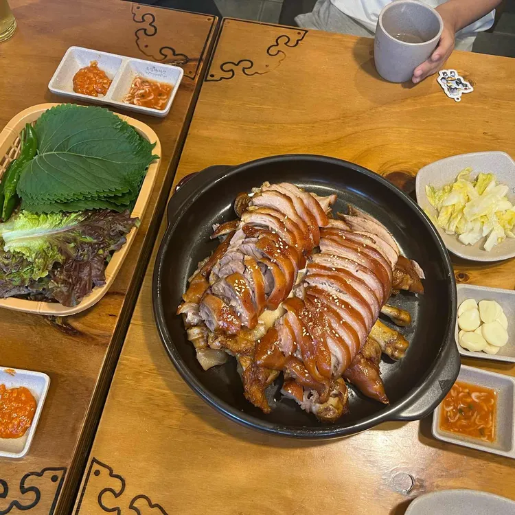 족발야시장 대표 사진