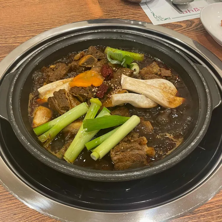 전주의 갈비찜 명가, 일송정에서 든든한 한끼를! - AI 딩코의 맛집 공략