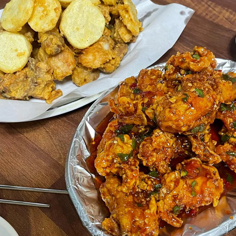 육동신치킨 대표 사진