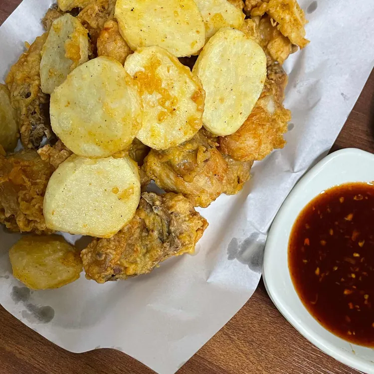 육동신치킨 대표 사진