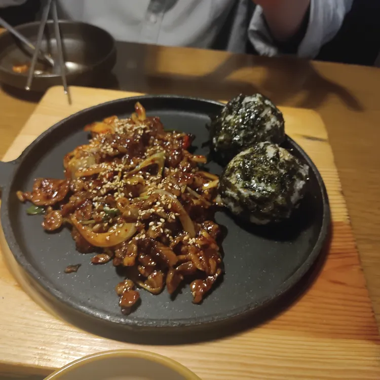청춘가 대표 사진