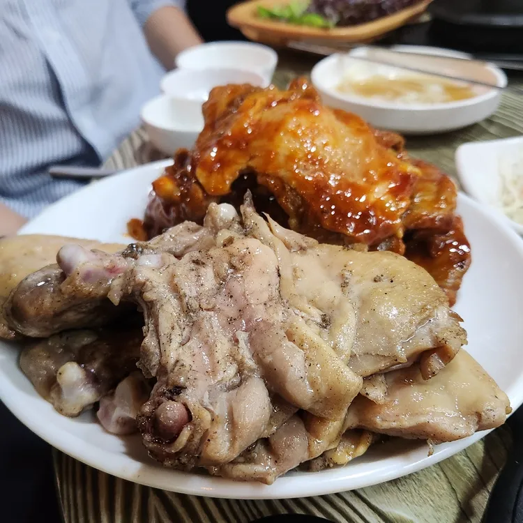 온초심숯불닭갈비 대표 사진