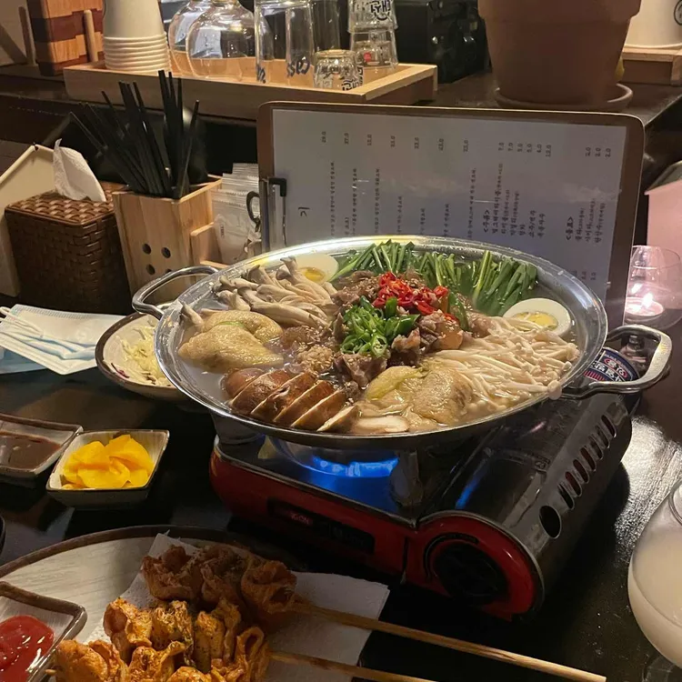 우기 대표 사진