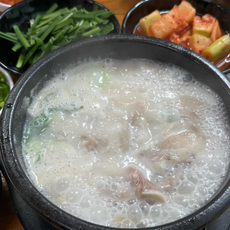 신의주찹쌀순대 대표 사진