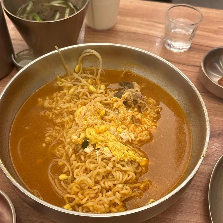 뭉티기집 대표 사진