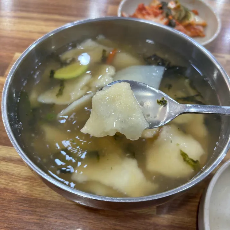 큰집멸치국수 대표 사진