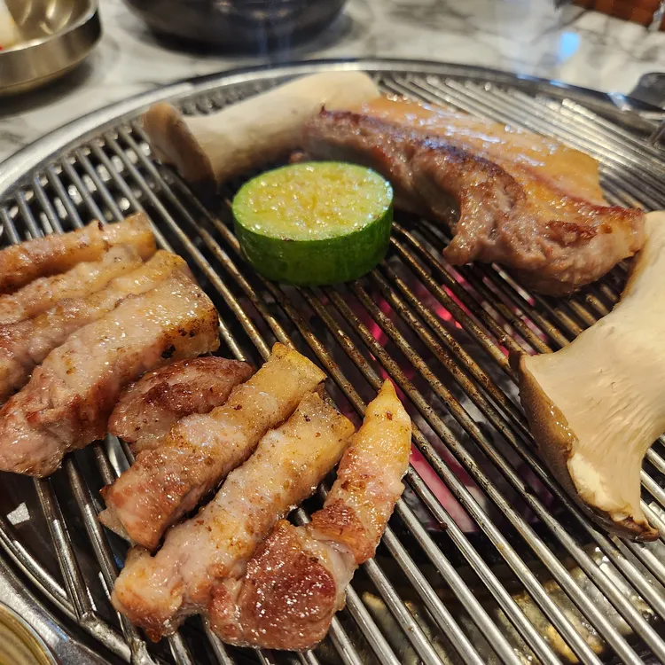 돈소금숯불구이 대표 사진