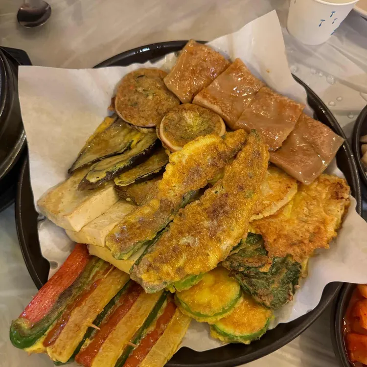 명품전 대표 사진