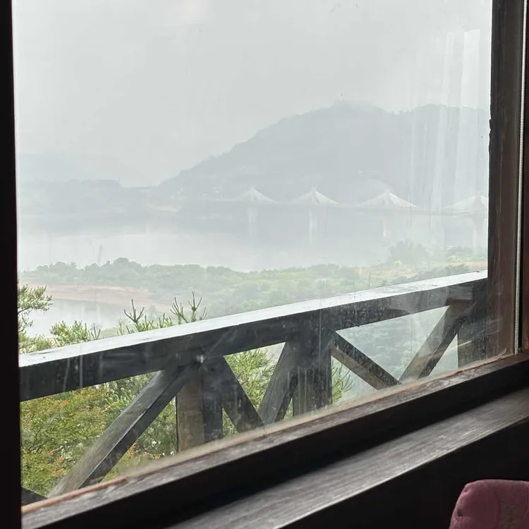 리체 대표 사진