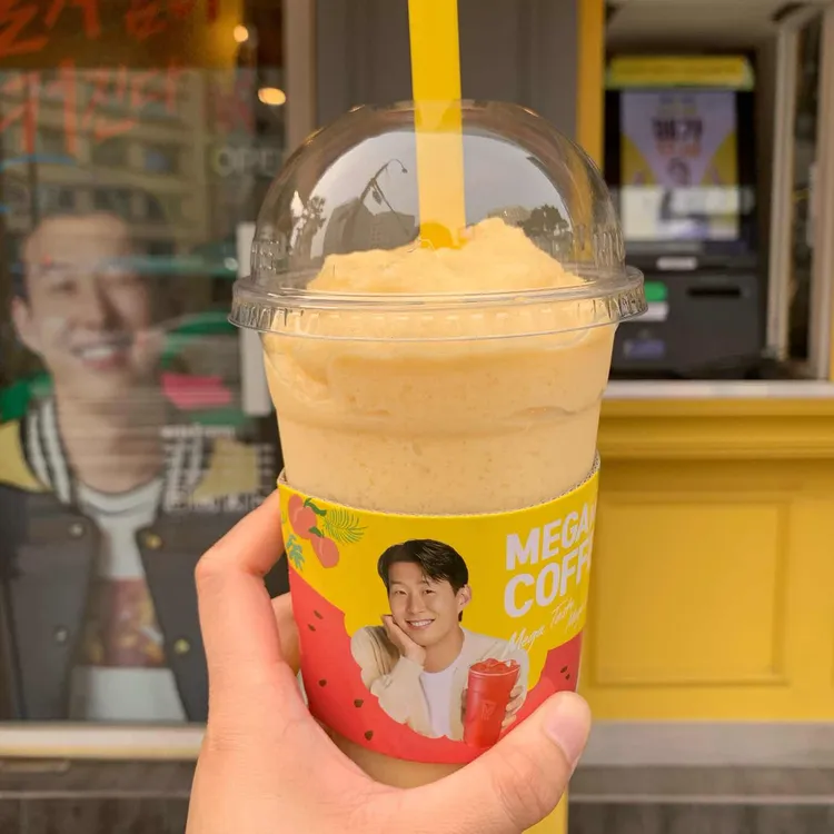 메가커피 대표 사진