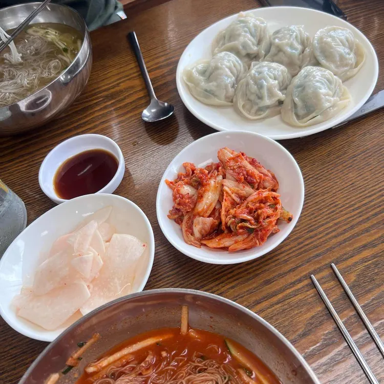 함흥냉면명동칼국수 대표 사진