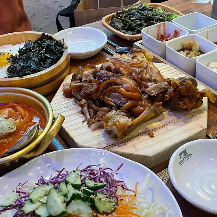 명덕총각족발 대표 사진
