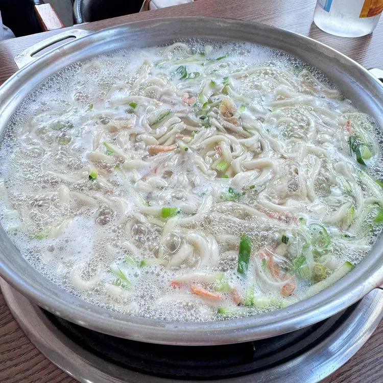 봉순이 바지락칼국수 대표 사진