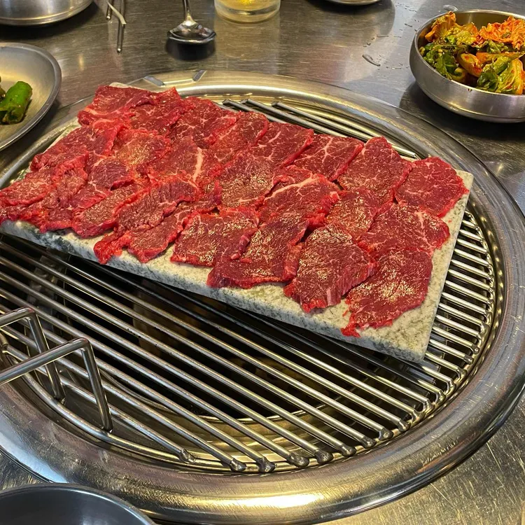 칠프로칠백식당 대표 사진