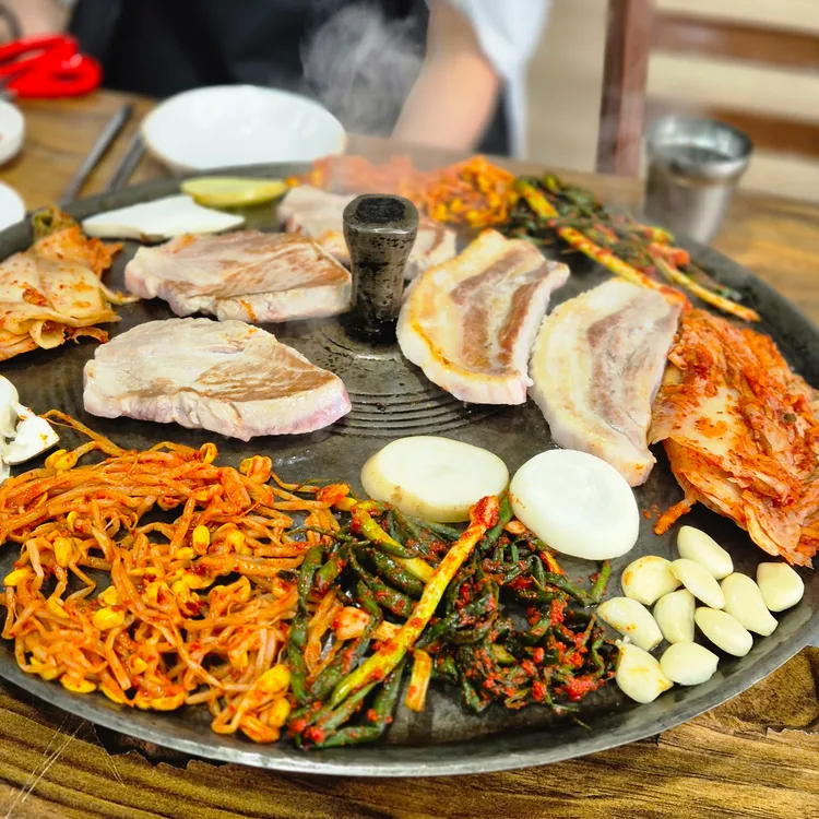 파삼솥뚜껑삼겹살 대표 사진