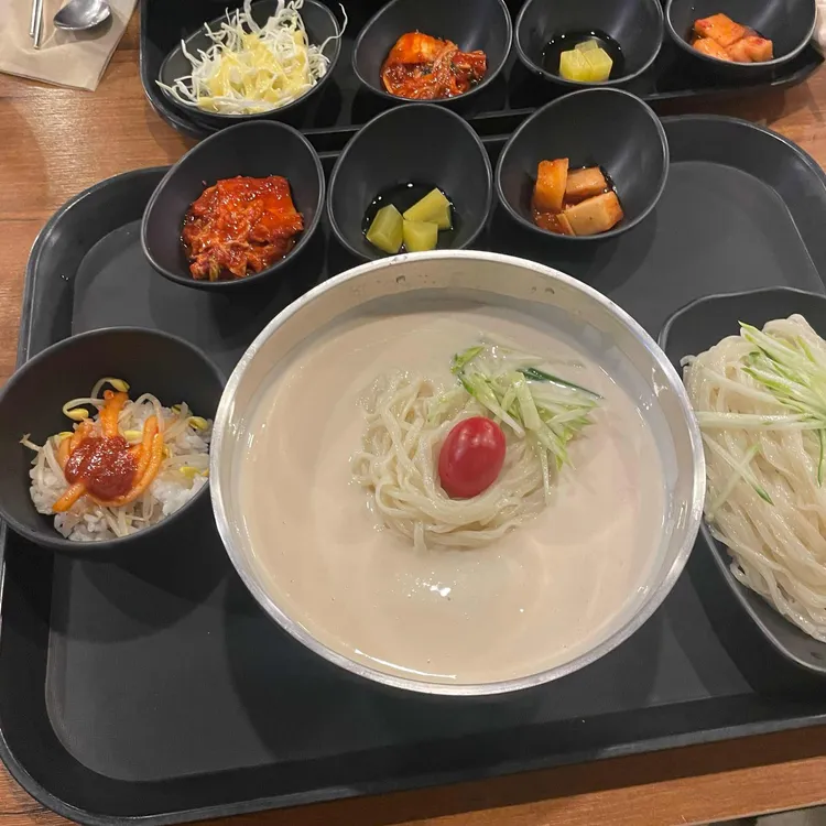 홍두깨칼국수 대표 사진