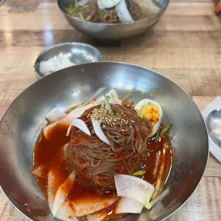 육쌈냉면 대표 사진