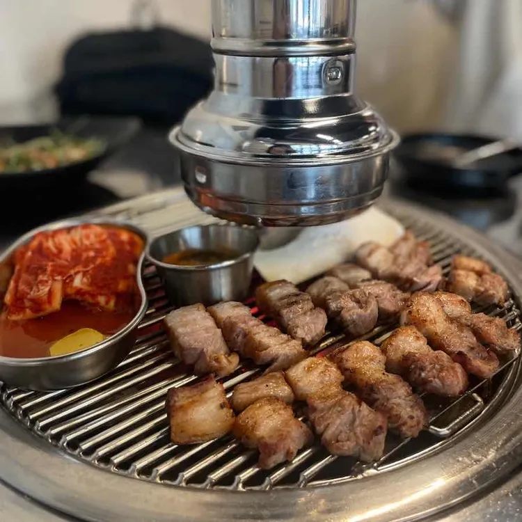 일품돼지 대표 사진