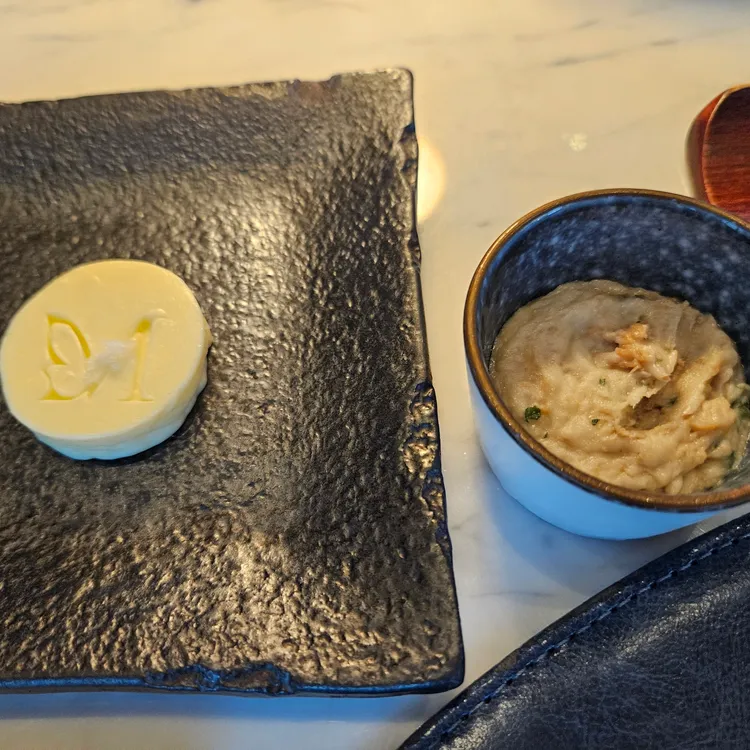 페어몬트 앰배서더 서울 마리포사 대표 사진