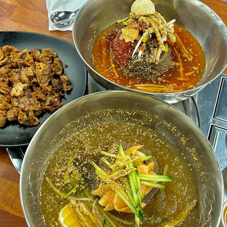 낙원 대표 사진