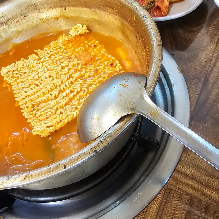 참마루감자탕 - 군산 감자탕 맛집 | 다이닝코드, 빅데이터 맛집검색