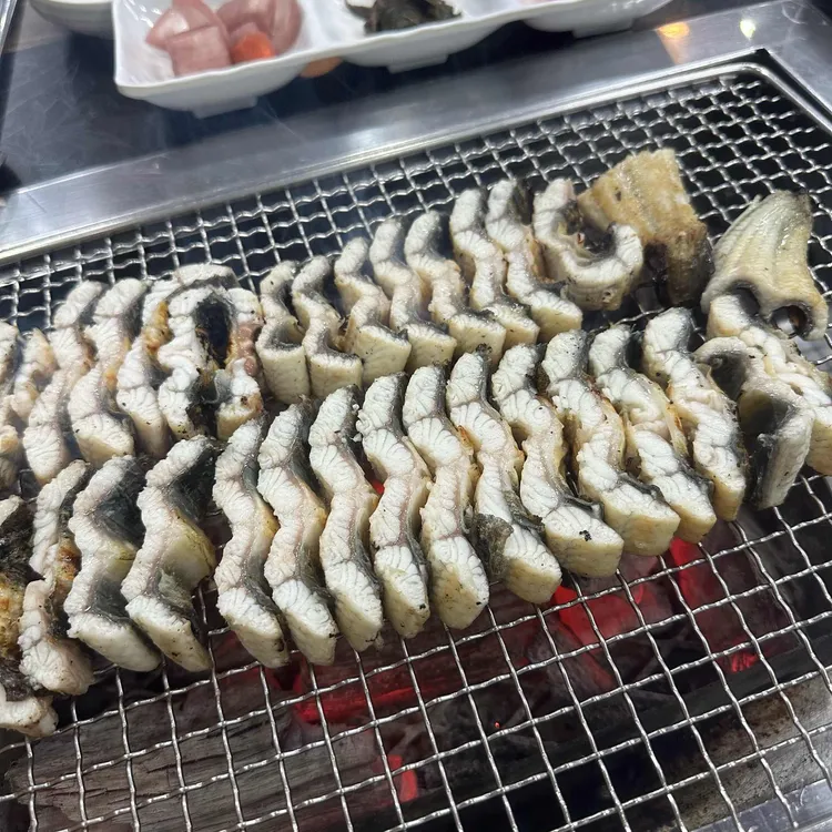 명가황칠장어 대표 사진