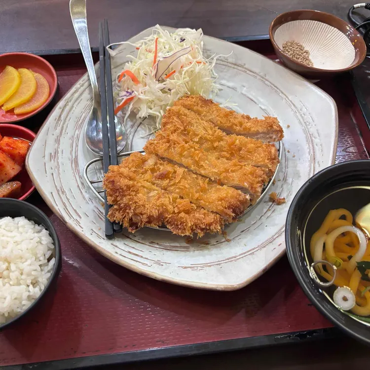 와 대표 사진