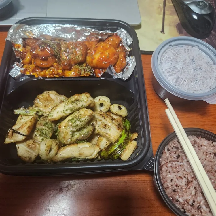 기영이 숯불두마리치킨 대표 사진