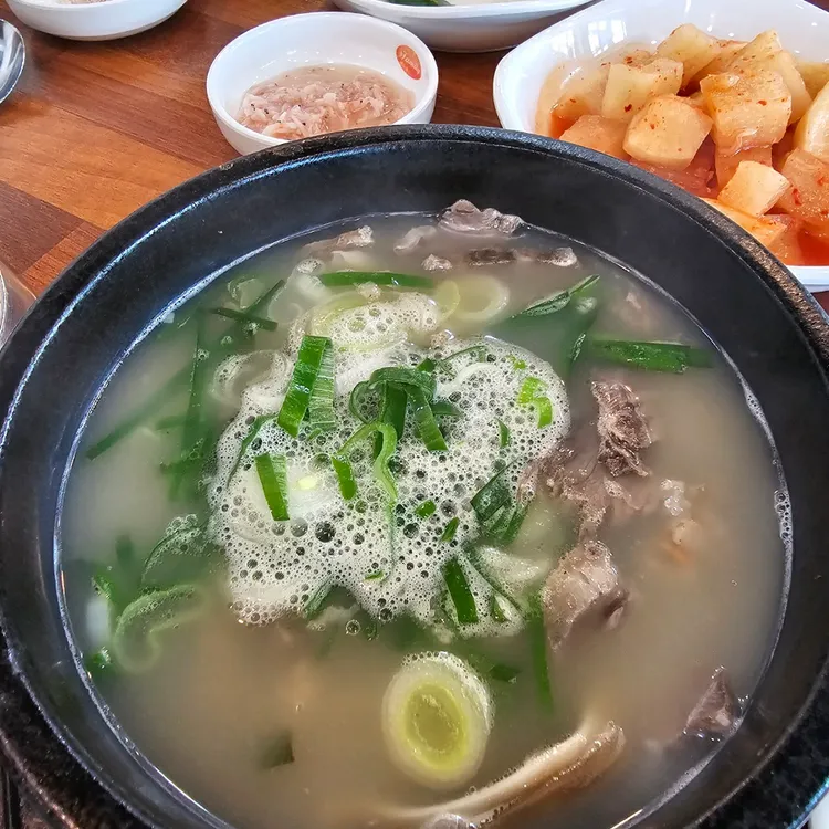 한돈순대국 대표 사진