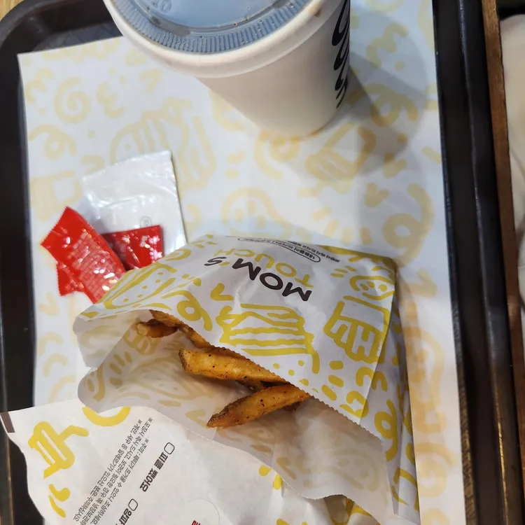 맘스터치  대표 사진