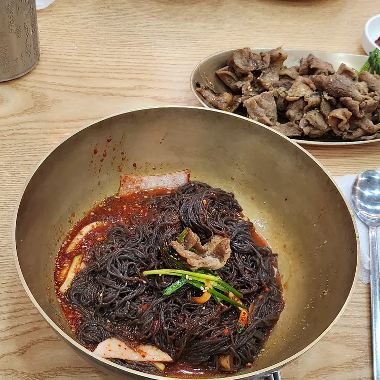 명인면옥 대표 사진