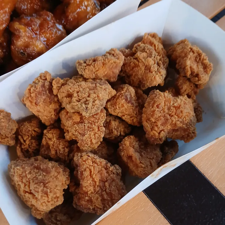 호식이두마리치킨 대표 사진