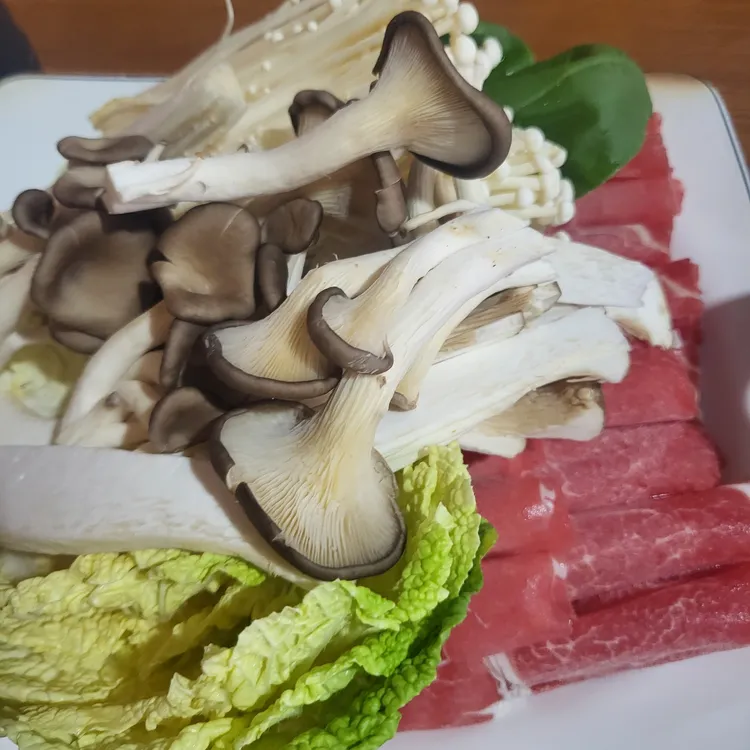 수라궁중칼국수 대표 사진