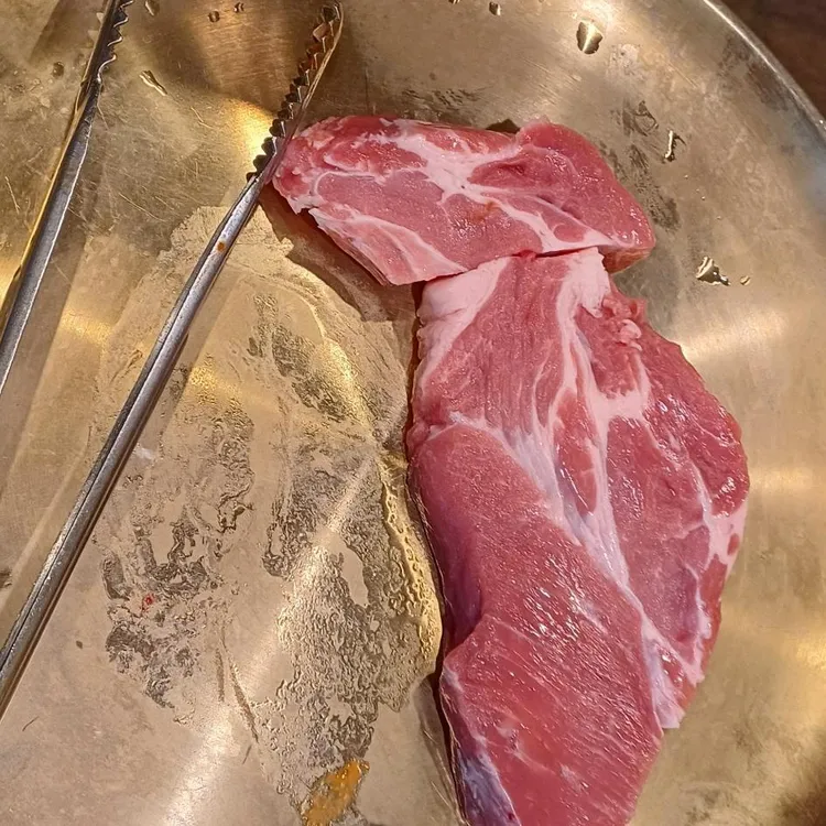 어울더울 대표 사진