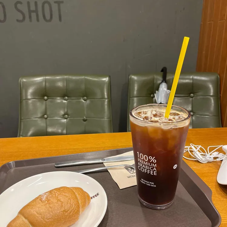 메가커피 대표 사진