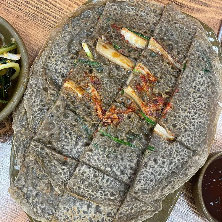 강릉해변메밀막국수 대표 사진