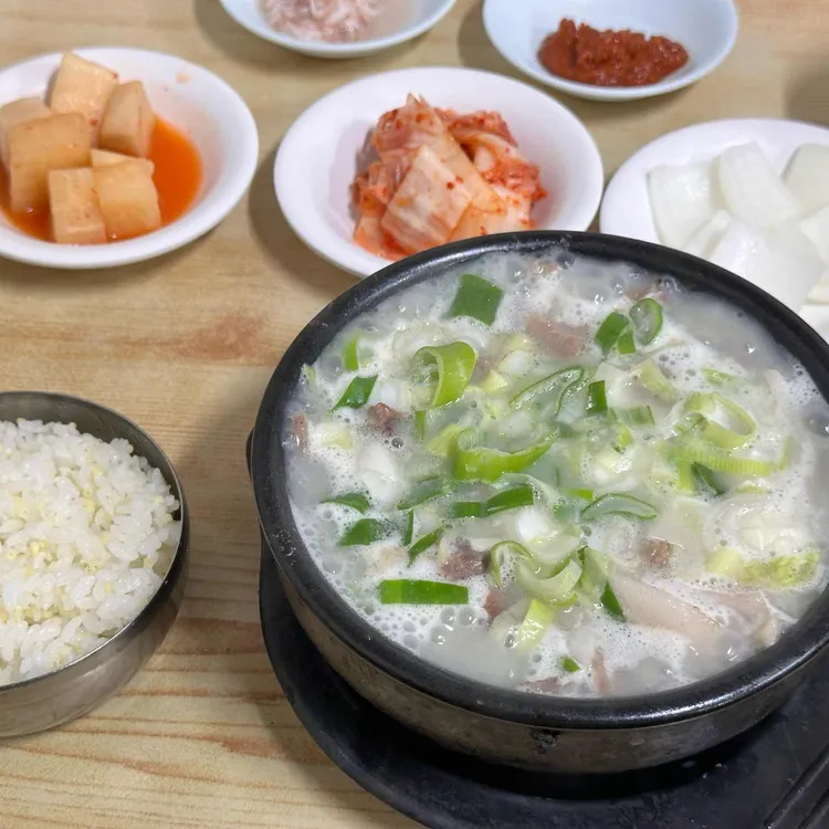 선릉 순대국 대표 사진