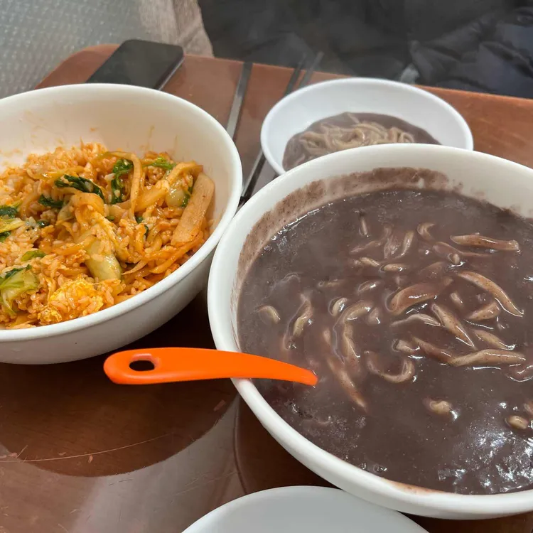 큰손칼국수 대표 사진