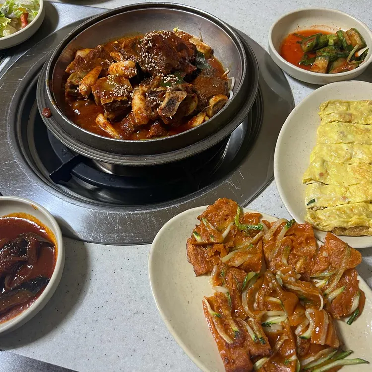 오솔길 매운갈비찜 대표 사진