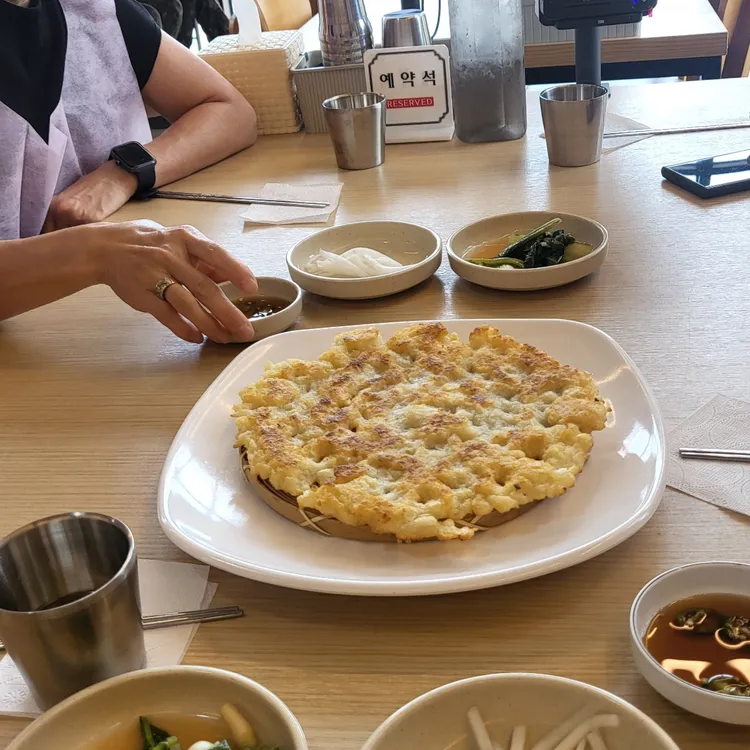 산아래메밀집 대표 사진