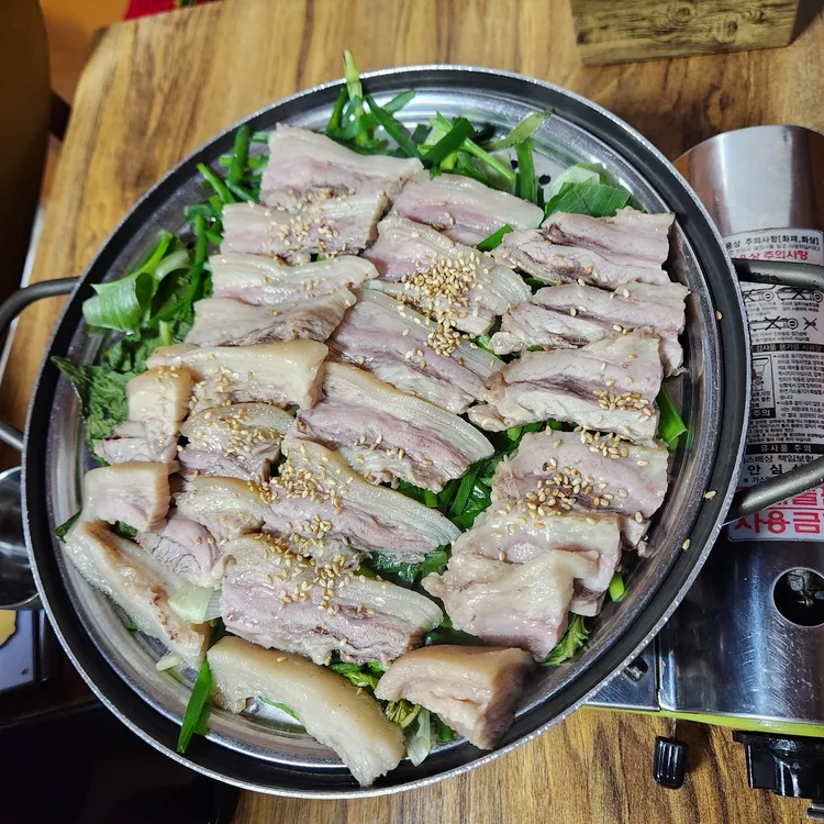 초가집 사철탕 대표 사진