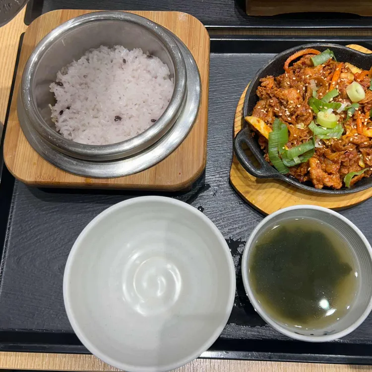 채선당 행복 가마솥밥 대표 사진