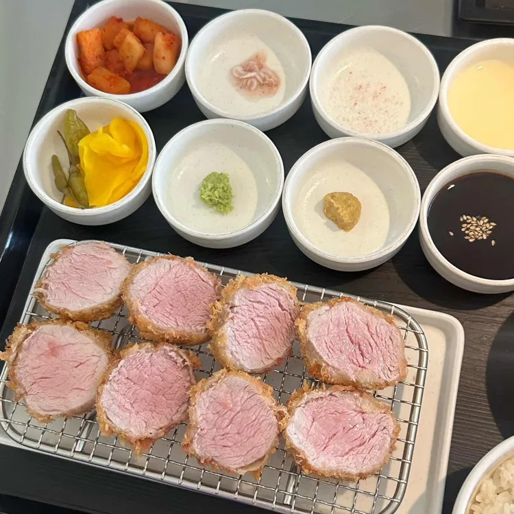 필살기 프리미엄돈가츠 사진 1