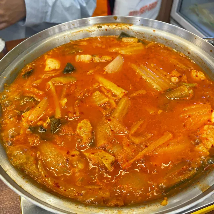 백채김치찌개  대표 사진