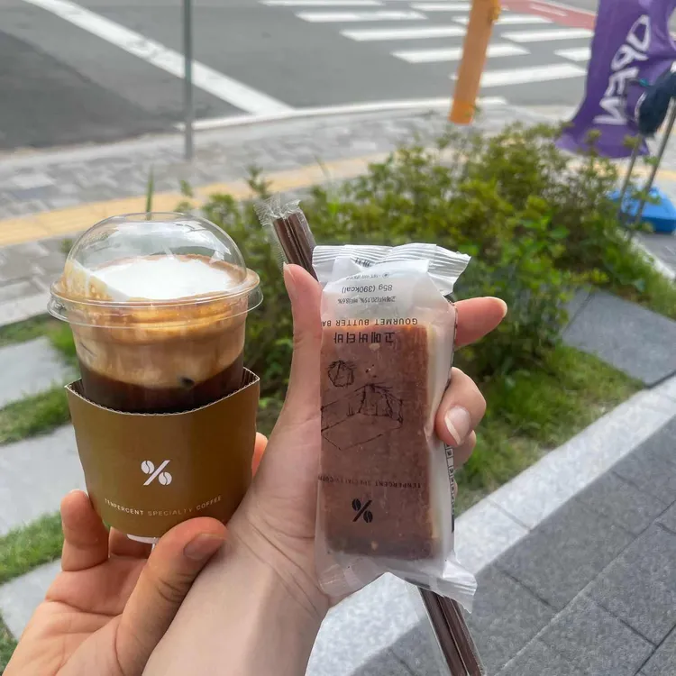 텐퍼센트커피 대표 사진