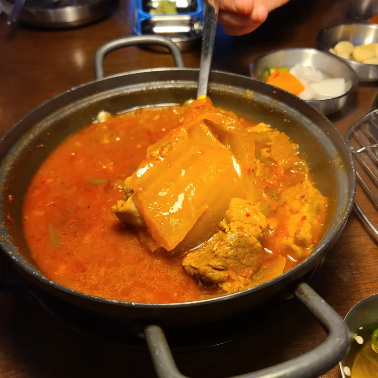 모티 대표 사진